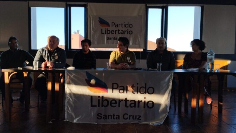 Propuesta de candidatos Partido Libertario Santa Cruz «Intendente R.G. y Concejales» Domingo 24